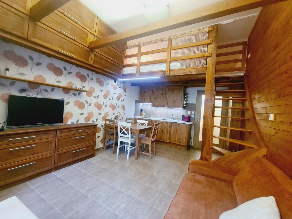 Cihlarka - Lisci Doupe 110 Apartment Pec pod Snezkou Bagian luar foto